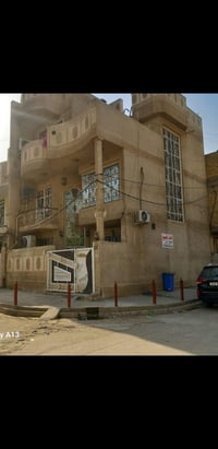 بيت للبيع سند مستقل طابو صرف يتكون من 3 طوابق يتكون من 5 غرف وصالة ومط...