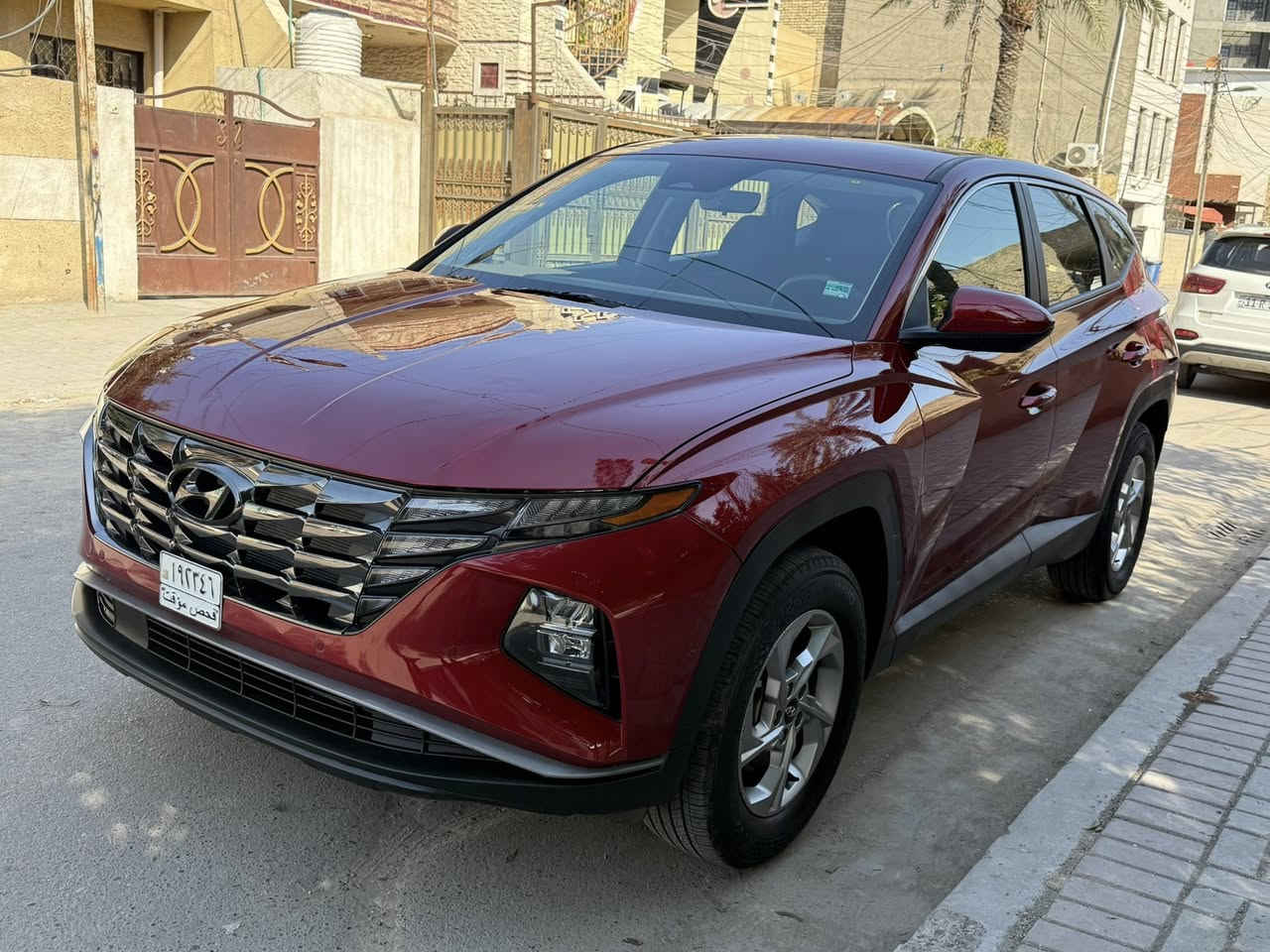 السلام عليكم
للبيع 
توسان 
موديل 2024 
وارد امريكي 
دخول جديد 
منفيس بأسمي 
حادث موضح بل صور 
تبديل فقط دعاميه اماميه نفس الون 
بدون صبغ تعديل كله بارد 
سياره جديده جدا 
ماشيه 13 الف 
بدون رقم تترقم جميع المحافضات 
مواصفات عاديه 
سياره جاهزه بس ترقم 
نقص برغي ما بيه
سعر مناسب أتصل وتدلل
مكان بغداد 
***********
