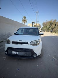 كيا سول • نظيفه • حادث امامي