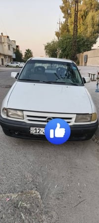 استرا صالون • جير عادي • ١٩٩٣
