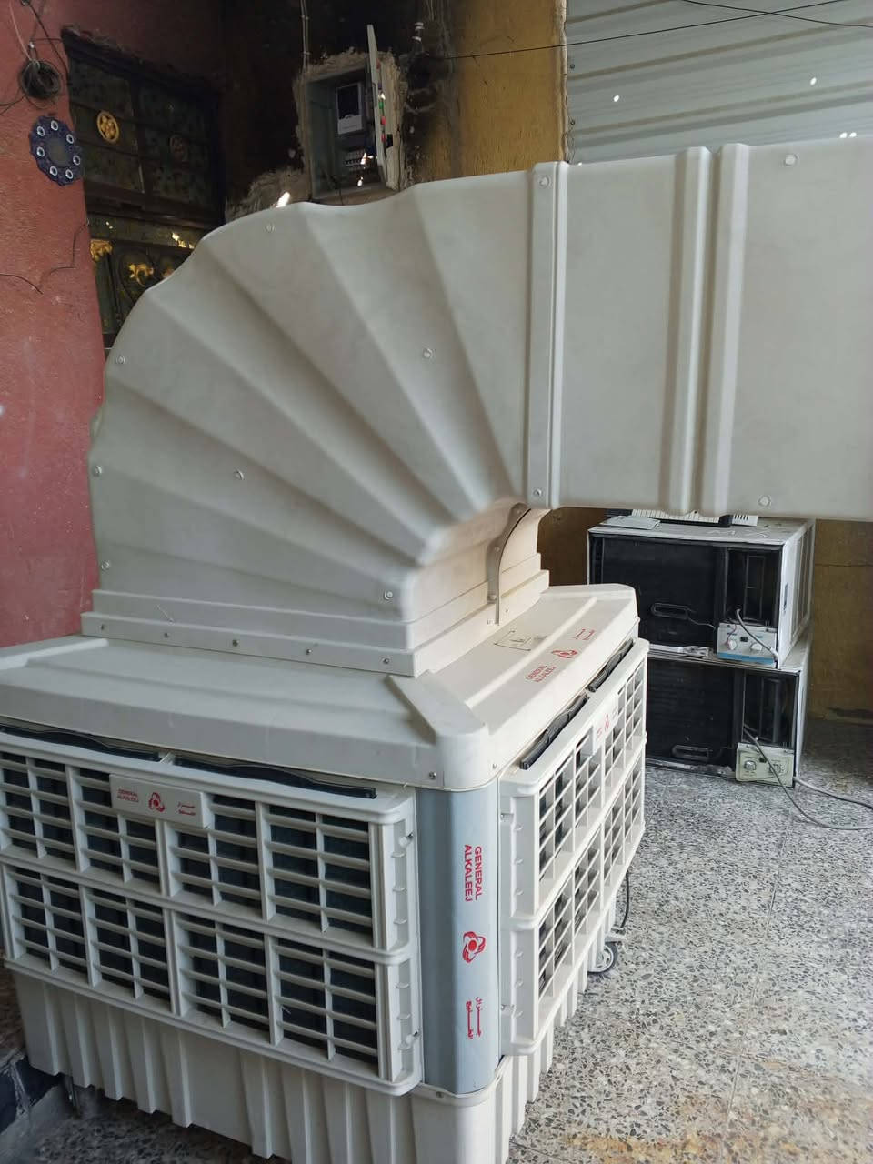 السلام عليكم غراض البيع الشري يتصل ***********
