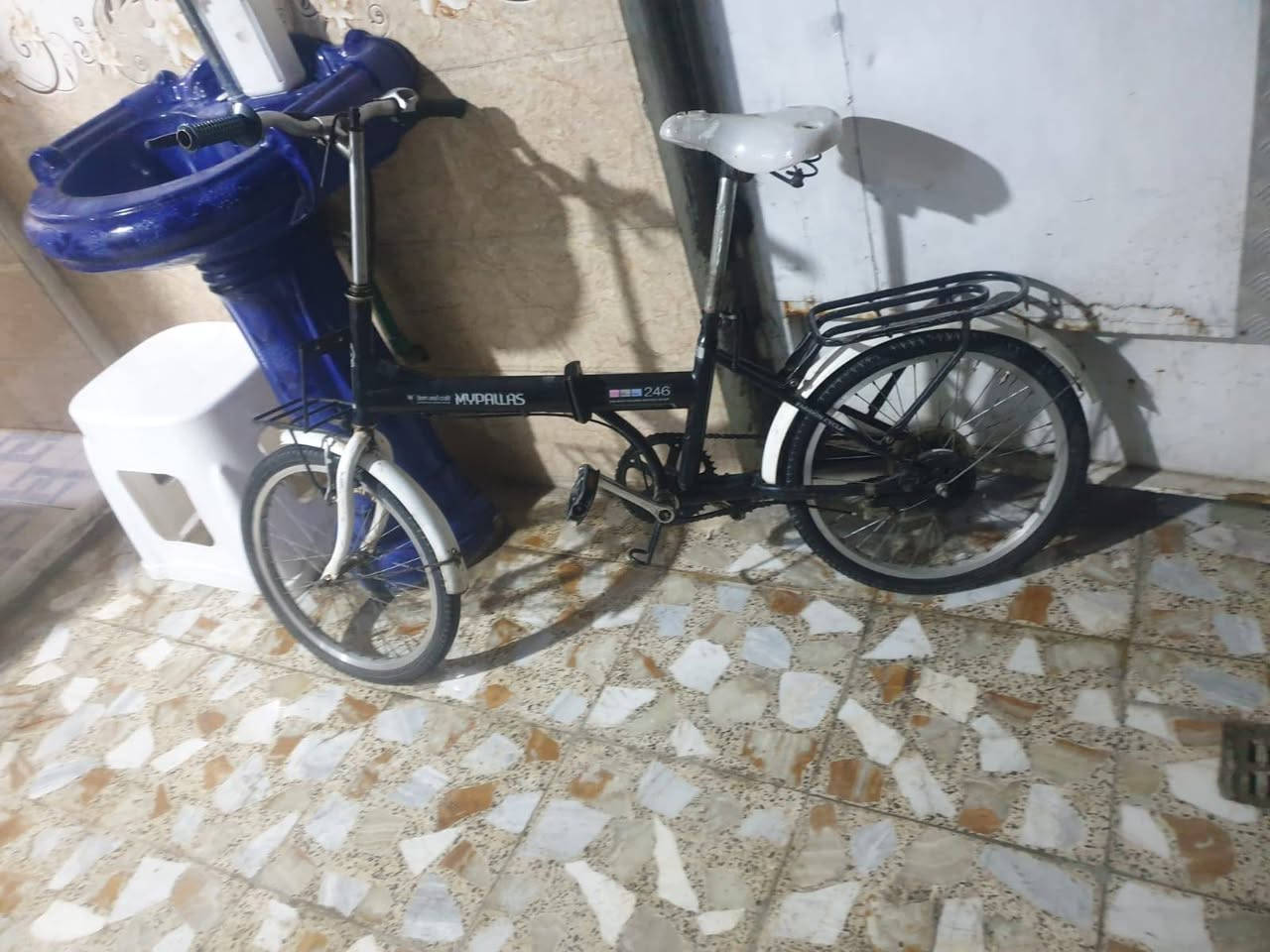 السلام عليكم للبيع بايسكل جديد شراي خاص سعر 35. ***********
