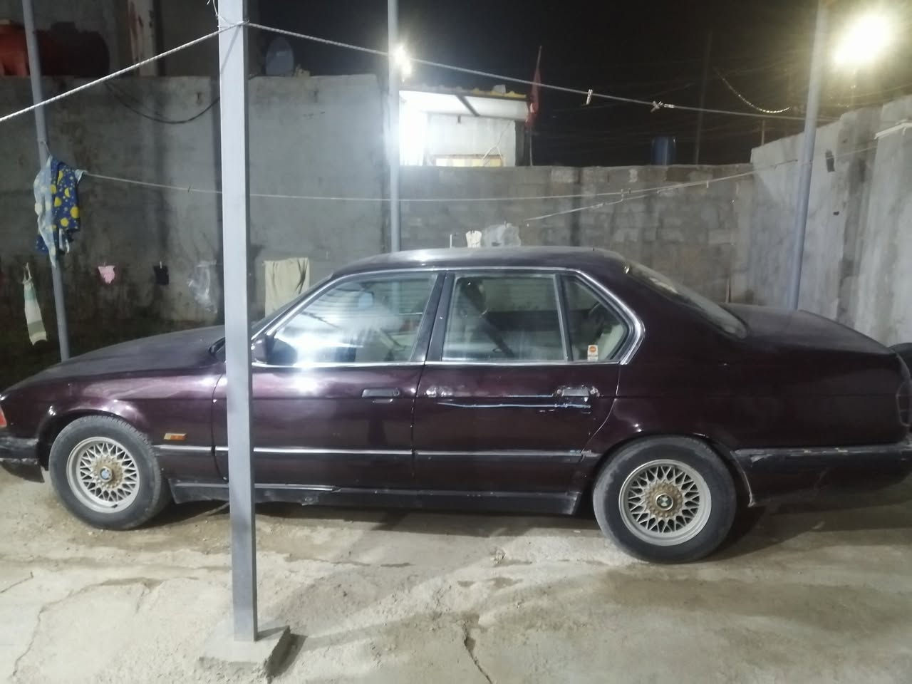 سلام عليكم بيأم للبيع ٧٣٠ محرك ٦ رقم بغداد شرط الوكاله والتحويل بيها نواقص بسيطه يدة باب صبغ مستعجل عل بيعه قفلها ٣٠ ورقه المكان واسط الزبيديه الاتصال ***********
