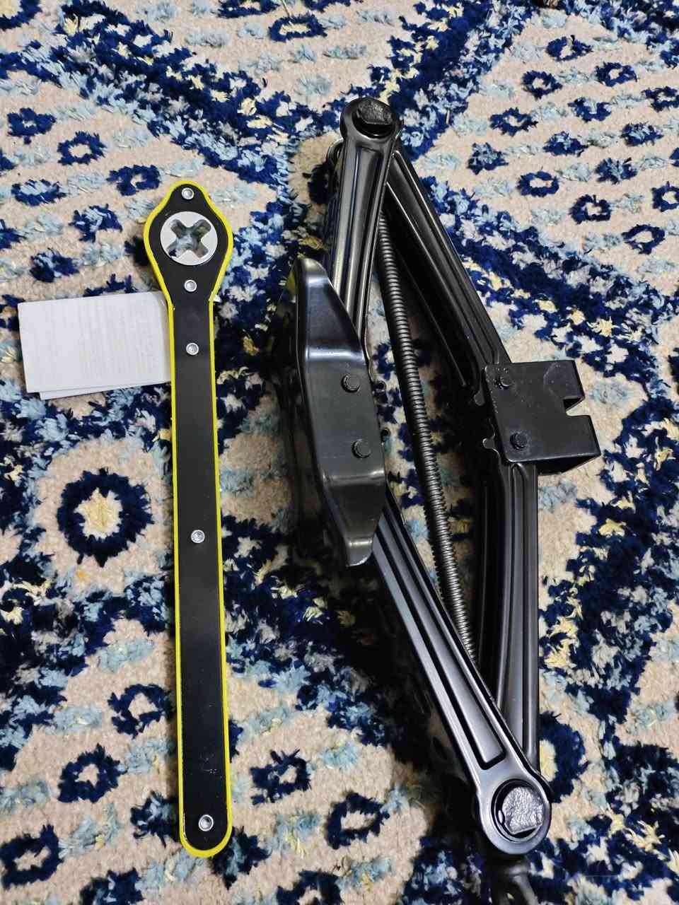 امزونيات للبيع كلمن وسعره متوفر توصيل


**إذا كنت صاحب هذا الإعلان وتريد حذفه لأي سبب، رجاءا أرسل رسالة إلى الدعم الفني**