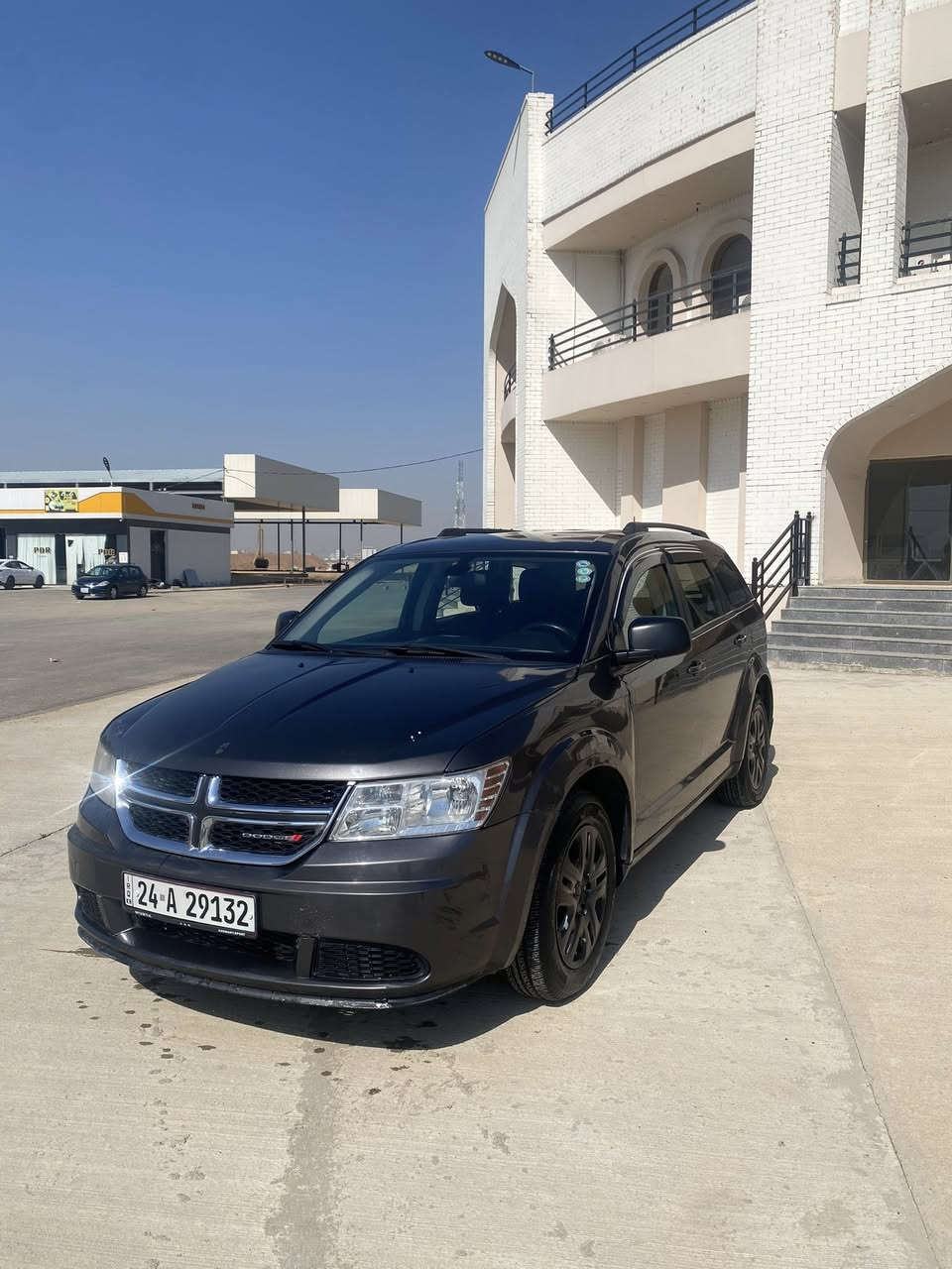 دوج جورني (2018)SE لون نفطي رقم دهوك
وارد أمريكي محرك 4 سلندر (2.4)
شاشه لمس
بلوتوث
بصمه ( تشغيل ذكي )
دەرگا بەسمە (دخول ذكي)
4 بصمات
تعدید سرعه
تحکمات ستیرن
7 راكب تبريد قطعة واحدة 
سياره بدون صبغ بدون ضرر بيها شويه بارد  
ايرباك كله سليم 
استعمال شخصي فقط و بأسمي السياره  
السعر 129 ورقة وبيها مجال 
مكان السيارة اربيل


**إذا كنت صاحب هذا الإعلان وتريد حذفه لأي سبب، رجاءا أرسل رسالة إلى الدعم الفني**