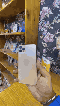 موبايلات مستعملة للبيع. 07721383600 بغداد الكمالية