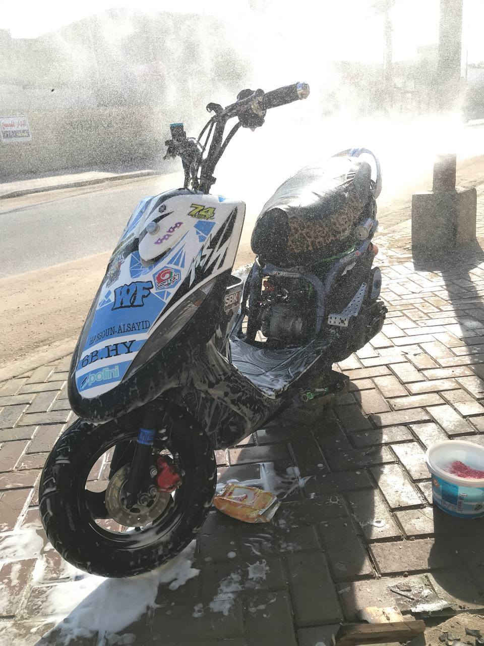 مستعجل للبيع ماكس عدلة للبيع نگرة سلف بكل وقت دراجه 
🔰بوشة 55 
✴️صالنصه fm+ صالنصه 7 اللوان
❇️قبق عمبار RGS
🫟عظمة بانزين 
⚜️قطرة دهن
♾️يدات بريك سلڤريات  
🔷ستان صفح 
✳️قبق فلاوين
⚕️دبل خلفي سبع 
💠مبخرة 7 اللوان 
🔵كبات براغي 7الوان 
💲عداد الكتروني 
ذني صور قبل سبوعين الدراجه بعد بيه تزويدات 
گفرات البلادية موجودة لونهن ابيض 
الدراجه بيه جگ وباتري بجنطه تزويد مال سكنس
🌀دراجه خير من الله تزويده المايعرف قيمتها لايراسلني
مكاني ديوانية حي الصدر الثالث السعر خاص 🤎͜͡🪾"


**إذا كنت صاحب هذا الإعلان وتريد حذفه لأي سبب، رجاءا أرسل رسالة إلى الدعم الفني**