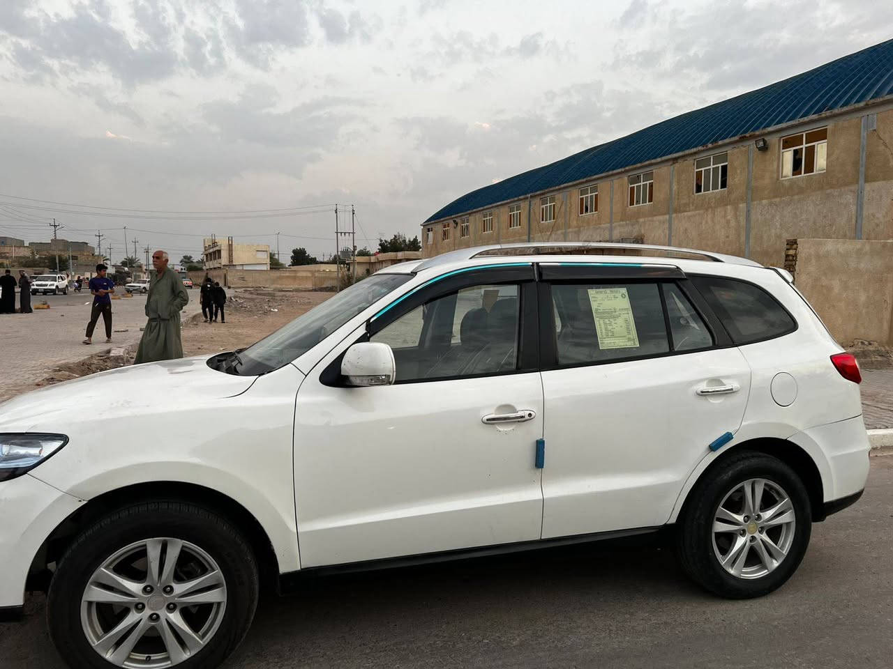 سنتافي 2011 فول مواصفات بصمه مكينه 6 سلندر سبعه راكب رقم بغداد باسمي تحويل ثاني يوم المكان بصره قضاء الدير تبريد شغال ثلاث قطع منتجيه خفيفه على جهه السائق رقم الهاتف***********
