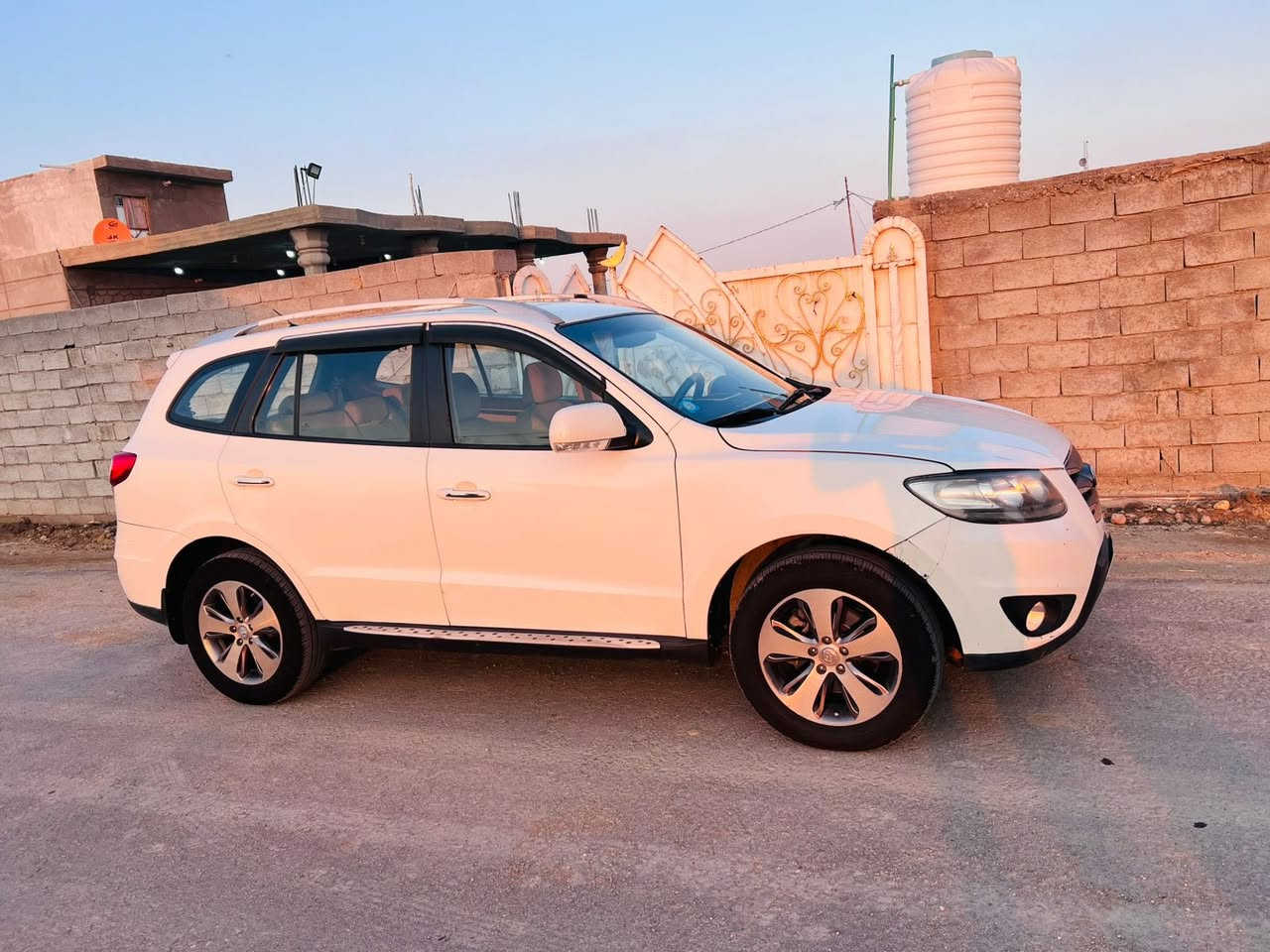 سلام عليكم
سنتافي موديل ٢٠١١
رقم بغداد بسمي سنويه 
٢٩
مكينه 6
فول مواصفاته 
جاهزه من كلشي 
بيها صبع قطه ونص 
العنوان واسط الزبيديه 

‭٠٧٧٠ ٢٧٤ ٥٩١٢‬
