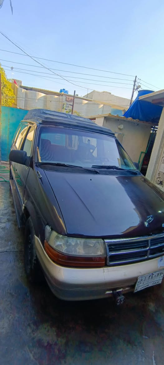 سلام عليكم سياره دوچ كلايزر موديل ٩٤ مرتبه مثل ما موضح محرك باجيرو رقم مشروع وطني رقم كركوك تحويل ثاني يوم بغداد ومكان السياره بغداد تبريد شغال كهربائيات كامله حداديه جديده تخم تاير السياره خير خير من الله  سعرها  45 وبيها مجال بسيط   غير متواجد على الفيس رقم الهاتف 
***********
