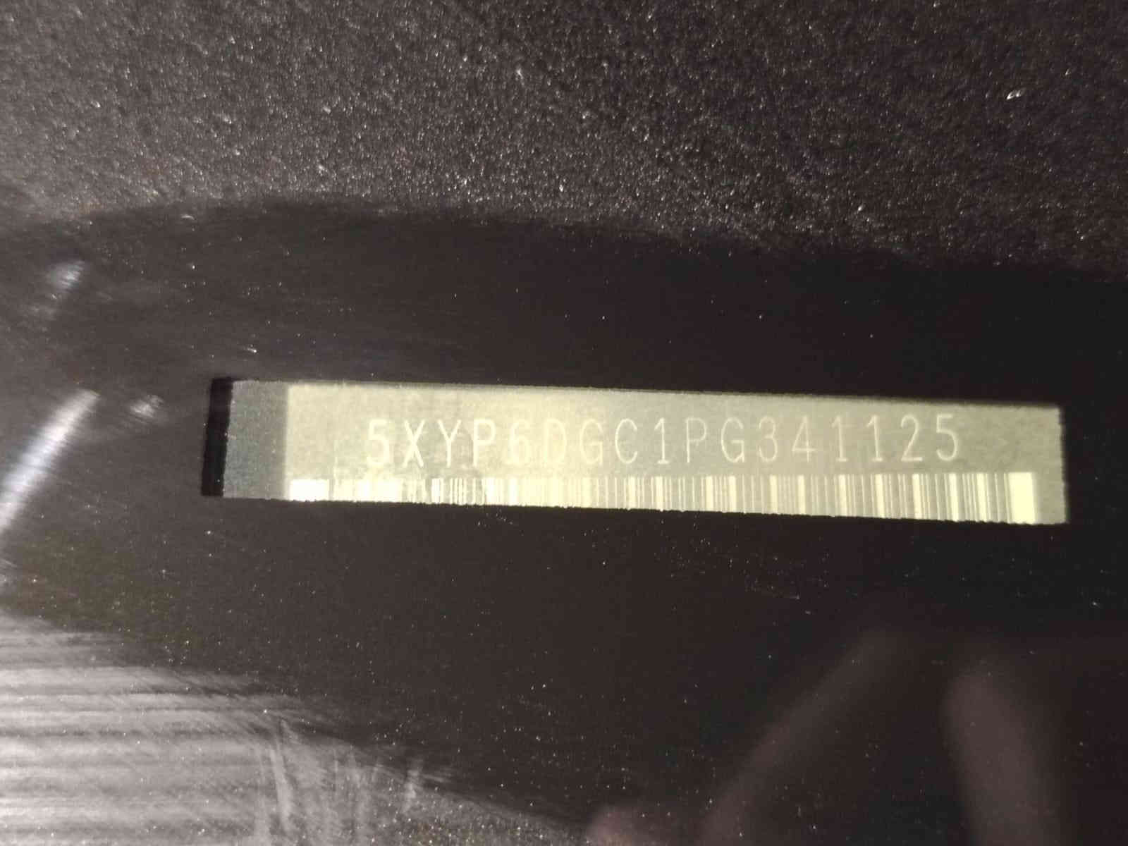 كيا  تلورايد  2023 فئة s
مواصفات السياره
بصمة 
كشن كهرباء 
كشن جلد 
شاشة متصلة 
كشن VIP
تدفئة بلكشن 
3قطع تبريد
ويل كروم 
لايت زنون
تشغيل عن بعد 
رادارات خلفية 
رادار امامي 
حساس خلفي 
كامرة
سبعة راكب 
اوتو هولد 
فور ويل 
ماشية 78
حادث السيارة جاملغ امامي ايسر  ومصبوغ والباقي كفالة عامة من الصبغ صور الحادث موجودات ورقم شاصي بالمنشور

السعر 290 وبيها مجال للشراي
مكاني الديوانية 
للاتصال 
***********
