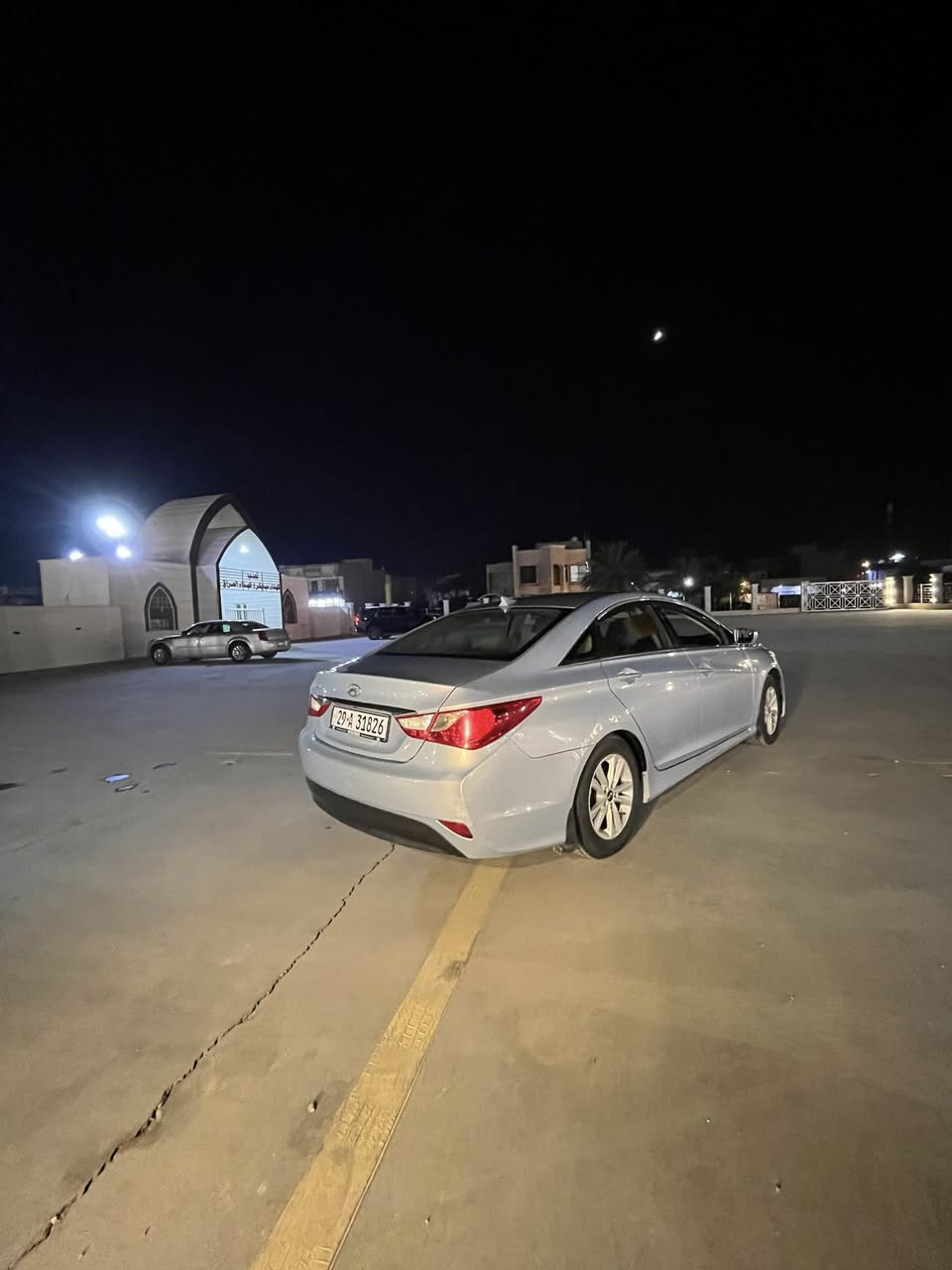 سوناتا 2014
السعر: 110 وبي مجال 💰

بنيد مبدّل وجاملغ 🔧
المواصفات: ستندر + وراد أمريكي 🎶
المشي: 200 ألف كم 📊
المحرك: GDI 2400 سي سي ⚙️
المحرك والكير كفالة ✅
السيارة ما بيها أي نقص وجاهزة 🚀 مكانها الكوت 

للتواصل 📞: ***********
