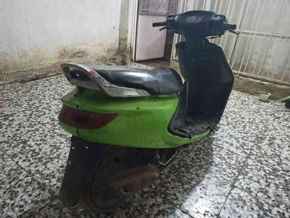 فراشه للبيع مكينه لاطشه العنوان حله حي الامام السعر 100قفل بدون عمله الاتصال بالرقم ***********
