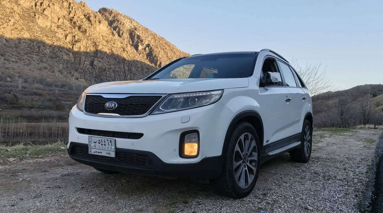 سورنتو 2013 خليجي فول مواصفات  كويتي لمتد 1/1 تخم تاير جديد حلوه السياره ماشاء الله 

رقم بغداد تحويل مباشر  6سلندر المرغوب بيه باب خلفي مبدل وهلال صبغ شويه مكاني الديوانيه السعر 170وبيه مجال ***********
