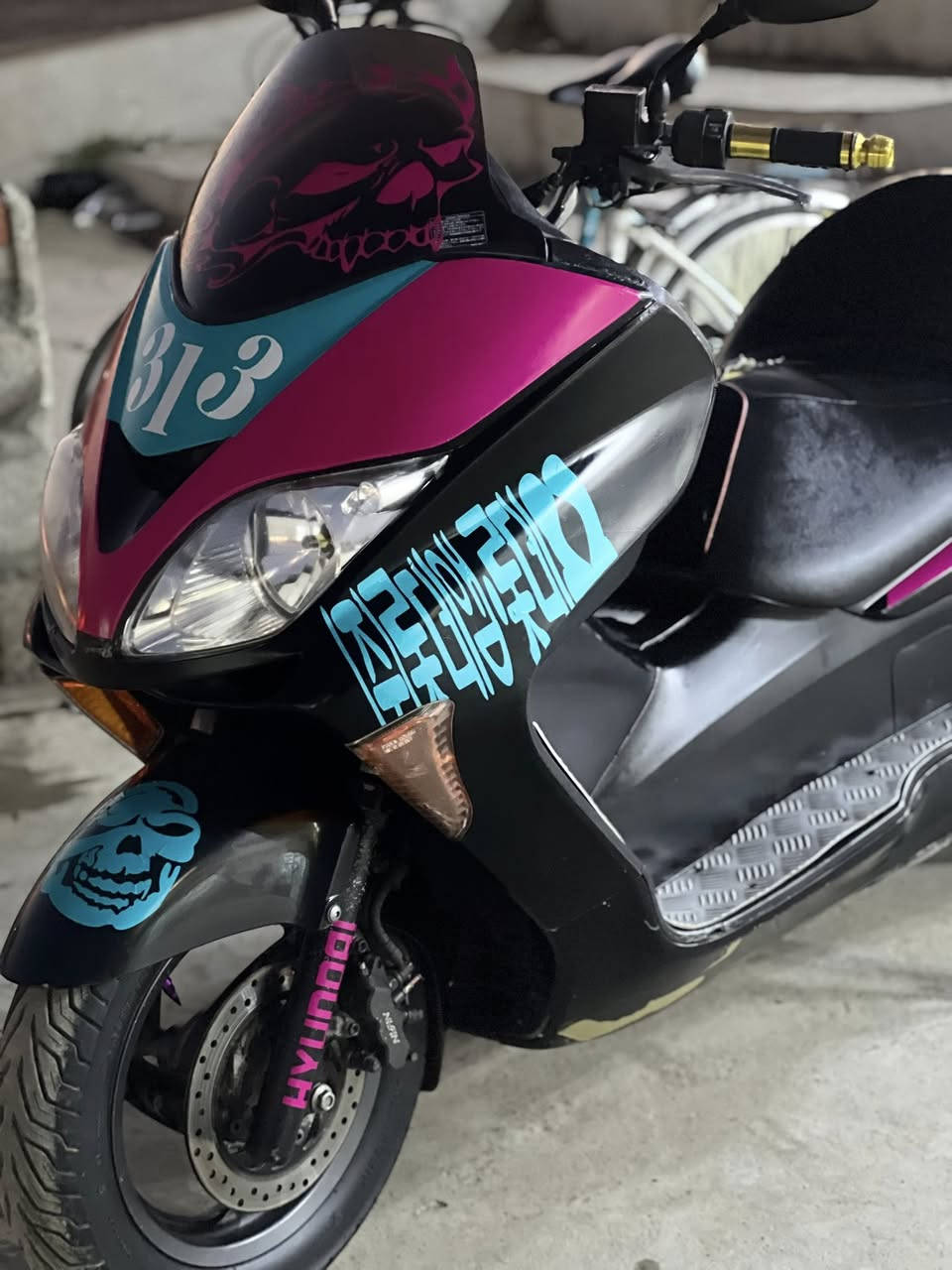 درجه فورزا للبيع السعر 975الف وبيها مجال بصيط العنوان حي الانتصار رقم التلفون ***********
