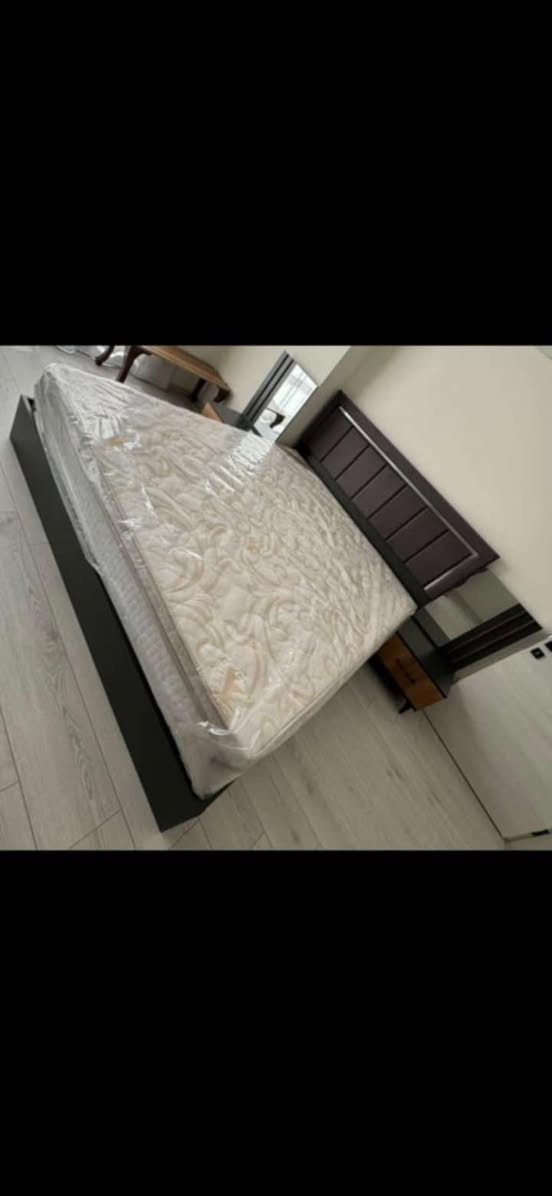 ٧ پارجەی لۆک نوئ نوێیە لەمێژ نیە کراوە هەولیر ٦٠٠ هەزارو محاملە للبیع ٧ قطعە اربیل ٦٠٠ الف


**إذا كنت صاحب هذا الإعلان وتريد حذفه لأي سبب، رجاءا أرسل رسالة إلى الدعم الفني**