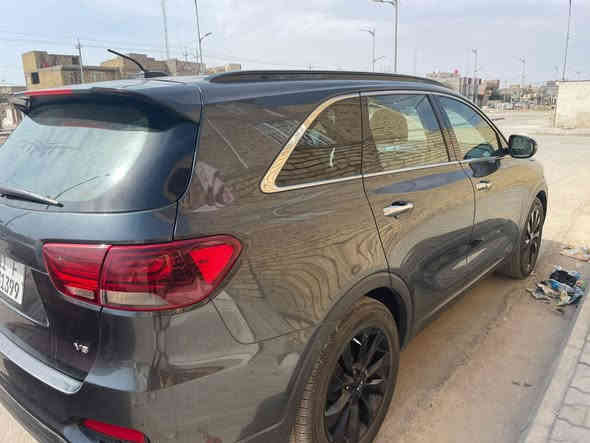 السلام عليكم 
سورنتو ٢٠٢٠ سته سلندر رقم بغداد أنكليزي بأسمي 
امريكي حادث بنيد فقط بدون دواخل الباقي كفاله لايت زنون بلادي ٤ عدسه سيارة جديدة 
ماشيه ٤٠ رادارات محيطيه حساسات امامي خلفي فول مواصفات عدا البنوراما تخم تاير حداديه تبريد تدفئة بالكشنات تلث قطع تبريد تحكم كشنات + جلد جديد 
السعر ٢١٠ وبيها مجال 
للأستفسار الاتصال فقط
***********
***********
