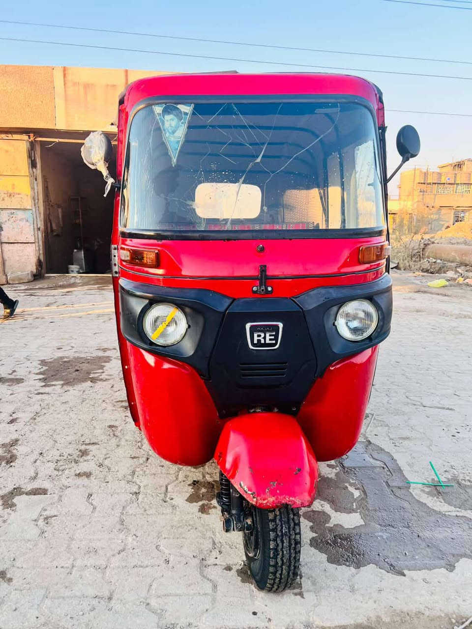 تكتك للبيع موديل ١٨ شهر ١٢  التكتك بسمي اوراااق ... مكفوله من الضربه ولصبغ تكتك نضيفه مكاني بغداد النهروان 
السعر 3800 وبيها مجال الشراي يتصل مامتواجد ع الفيس 
***********
