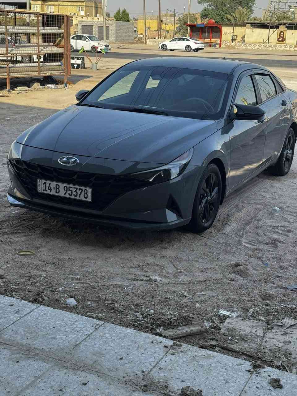 للبيع الانترة 2022 نص فول بصمة تشغيل عن بعد رادار امامي السيارة مكينة 2000دوش بيهة صفحة من امريكة وبيهة الصفحة الثانية نص الباب ونص الجاملغ الخلفي  السيارة بجم كبس السعر 135 وبيهة مجال ***********
