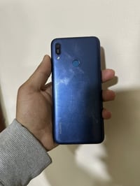 Y6 Prime • ذاكرة 32 • رام 2