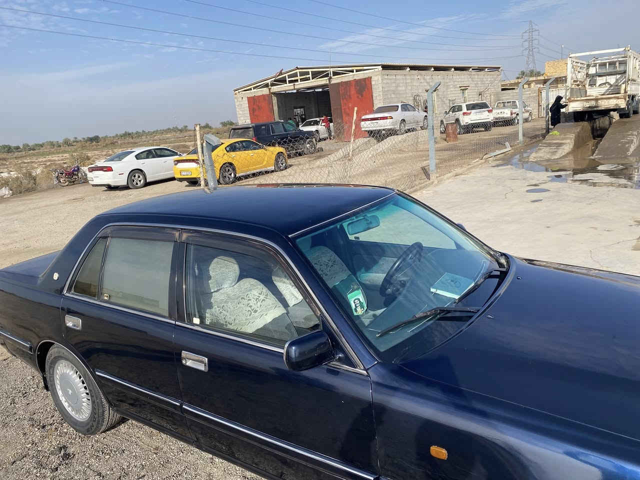 السلام عليكم
راس الثور مديل 99

سياره مكفوله من كص ونقل جثه والعيب الشرعي ولضربه القويه والاصوليات مداور ثاني يوم 

مكينه ٣٠٠٠ فيشتين وكير بحاله جيده وحداديه جديده قبل شهر مسويها  تايرات تخم جديد شرط 
سياره على ايدي دواخل ما متعوبات جدد  سياره جواي بس مال بيت وكامله مكمله تريد مال شغل تريده جناي كامله سياره

{شاشه حجم كبير لمس}
{كامرى خلفيه دواره مع بك وضوح 100/100}
{كشنات كهربائيه وشغالات شرط }
{ستيرن تحكم كهربائي}
{لايت زنون عالي ناصي }
سياره ٥ دكم 
 جهار abs
مكانها ذي قار قضاء النصر 

سعر ١٠٥  اتصال وتدلل على الرقم 
بل خير على الي ياخذه 
***********
