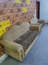 تخم قنفات ملكي • ١٠ مقاعد • نضافة ٩٠٪