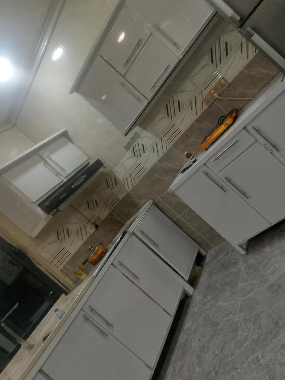 ياالله اللهم ارزقنه من اوسع ابوابك سلام عليكم كاونتر لبيع ويه مرشحه وطباخ كامل لبيع ثلاجه نضيفه بشرط 22قدم تخومه لبيع نضيفات عنواني كركوك واكو توصيل شراي يدخل خاص 🌹🧿🤲


**إذا كنت صاحب هذا الإعلان وتريد حذفه لأي سبب، رجاءا أرسل رسالة إلى الدعم الفني**