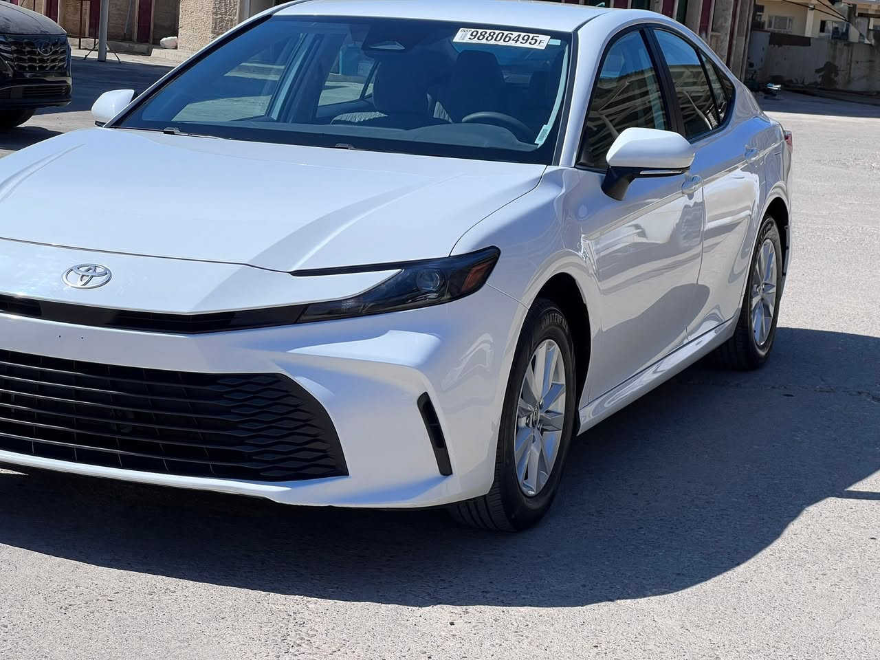 تيوتا كامري
موديل 2025 
وارد امريكي 
موصفات LE  AWD معروفه 
ماشي 38 الف ميل
سياره امامي خلفي كبس نزبت الحادث بيها
باب سكن خلفي و شبر دايره جاملغ و شبر باب كدام سبغ 
حادث سياره طرف سكن 
رقم شاسي موجود منشورات مبين حادث 
عنوان عقرء 
رقمل هاتف وتساب علي
***********

