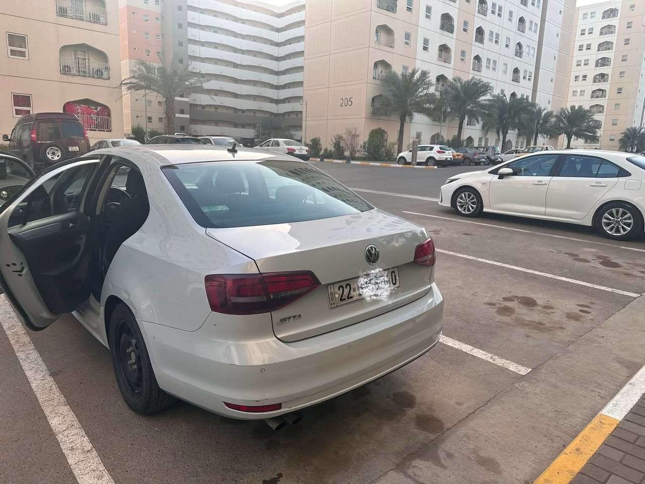 للبيع جيتا 2018 خليجي مكينة 2000 تنفس طبيعي حادثها بابتين صبغ بدون فتح او تبديل سياره جاهزه مابيها نقص 
رقم اربيل 
*********** متوفر واتساب
