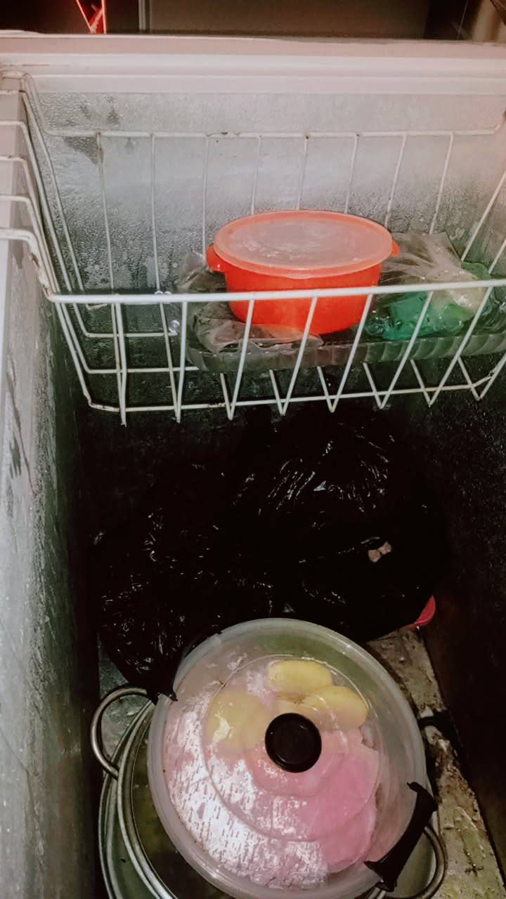 سلام وعليكم مجمده للبيع فول تجميد
مكاني بغداد المعامل سعرهه 250 الف ***********   مامتواجد على فيس
