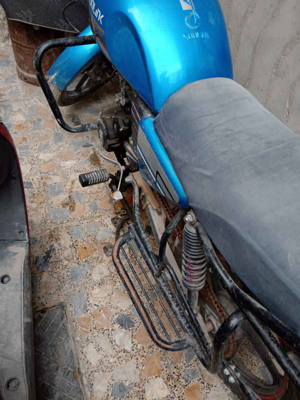 السلام عليكم دايون سونك موديل 22الدراجه عوزها بس غسله وكهربائيات سعرها 750الرقم *********** اني مكلف بنشر
