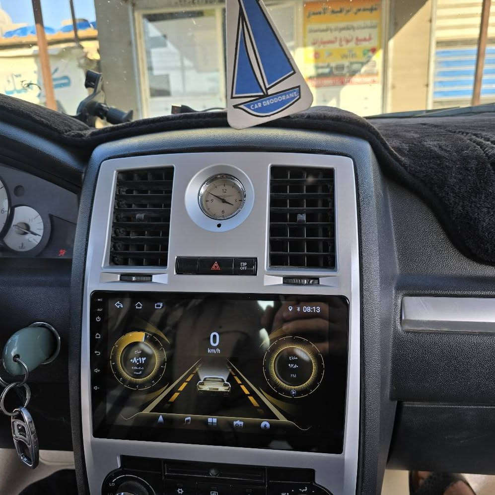 من اعمالنا اليوم ربط شاشة ال الفول تاج سكرين  الراقيه 
السيارات جيب كمباص
سورنتو 18 
و اوباما 10 
جميع الشاشات فيش بلاد وكعده بلاد بدون تحوير او زلغ 
العنوان العماره ابو رمانه الشوارع الاربعه للملعب مقابل عمارة كريم حوشيه اسيا *********** او اثير *********** عمارة, ميسان
