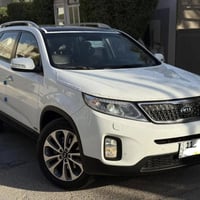 اللهم صل ع محمد وآل محمد كيا سورنتو عدنا  من سنة ل ٢٠١٥ ماخذيها زيرو ع...