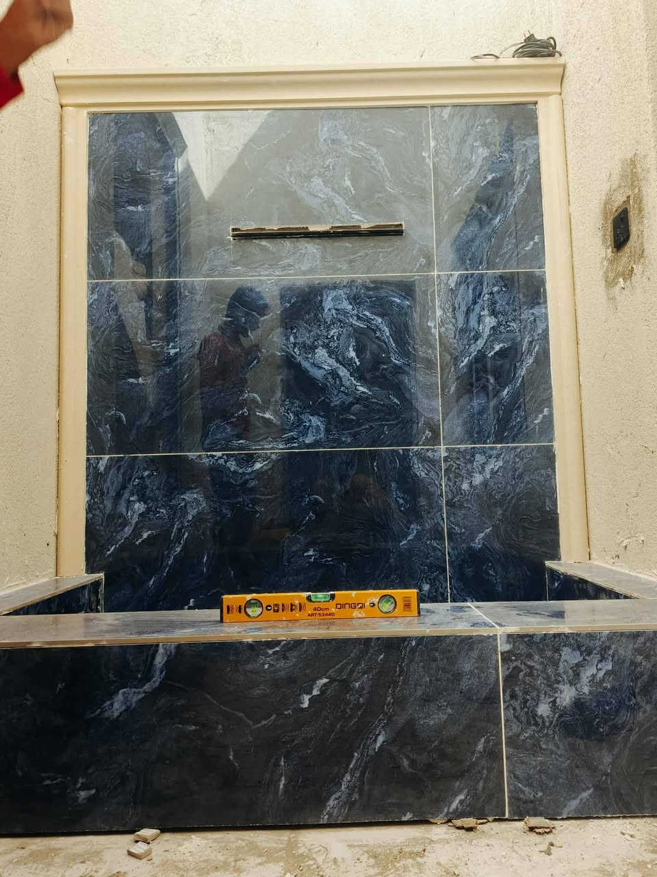 خلفه سراميك درجه اوله مكان عمل سماوه رقم موبايل ***********
