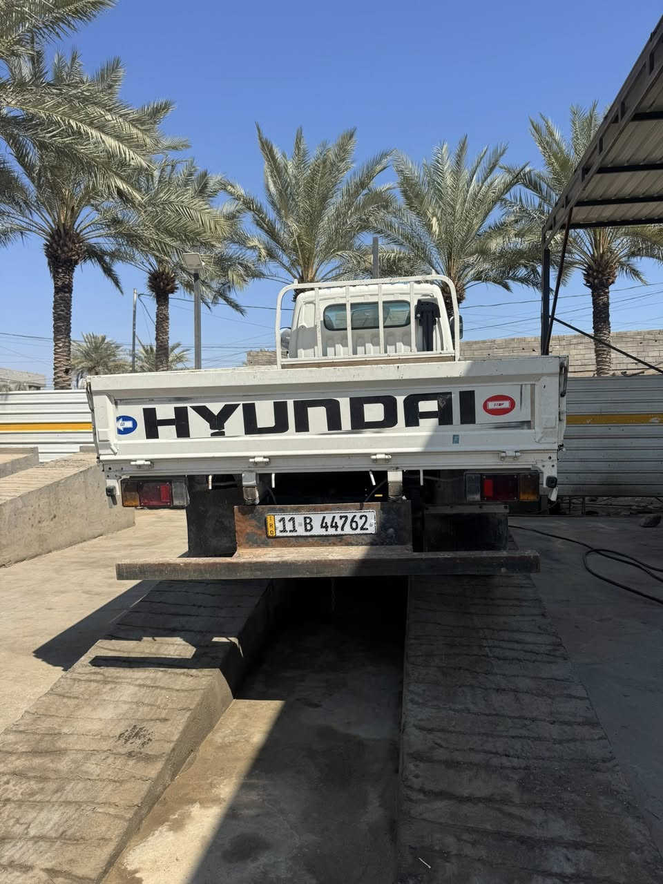 بدي كنتر ياباني قواطع حديد بلادي داخل بدي فرشي جكر مغلف  ***********
