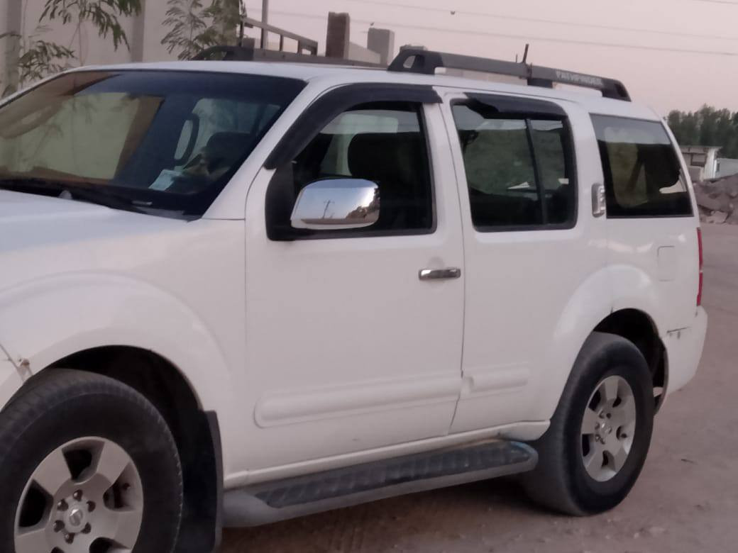 السلام عليكم
سيارة نيسان بافندر للبيع 
ادوات بدون رقم 
مكلف بالنشر
الاتصال على الرقم 
***********
