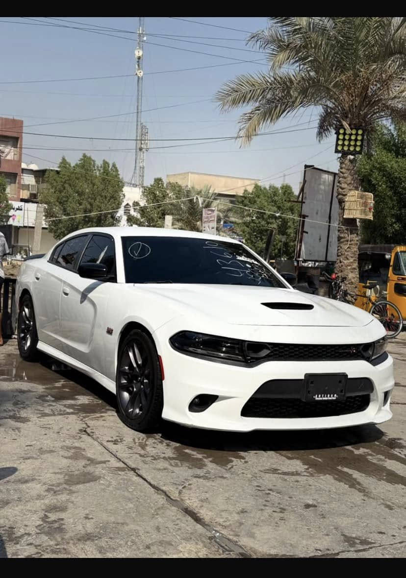 ياالله سلام عليكم للبيع سكات مكينه 8 6/400سياره جاهزه موديل 2023 ماشيه 13الف بدون رقم منفيس بسمي مكان السياره بغداد استفسار ***********
