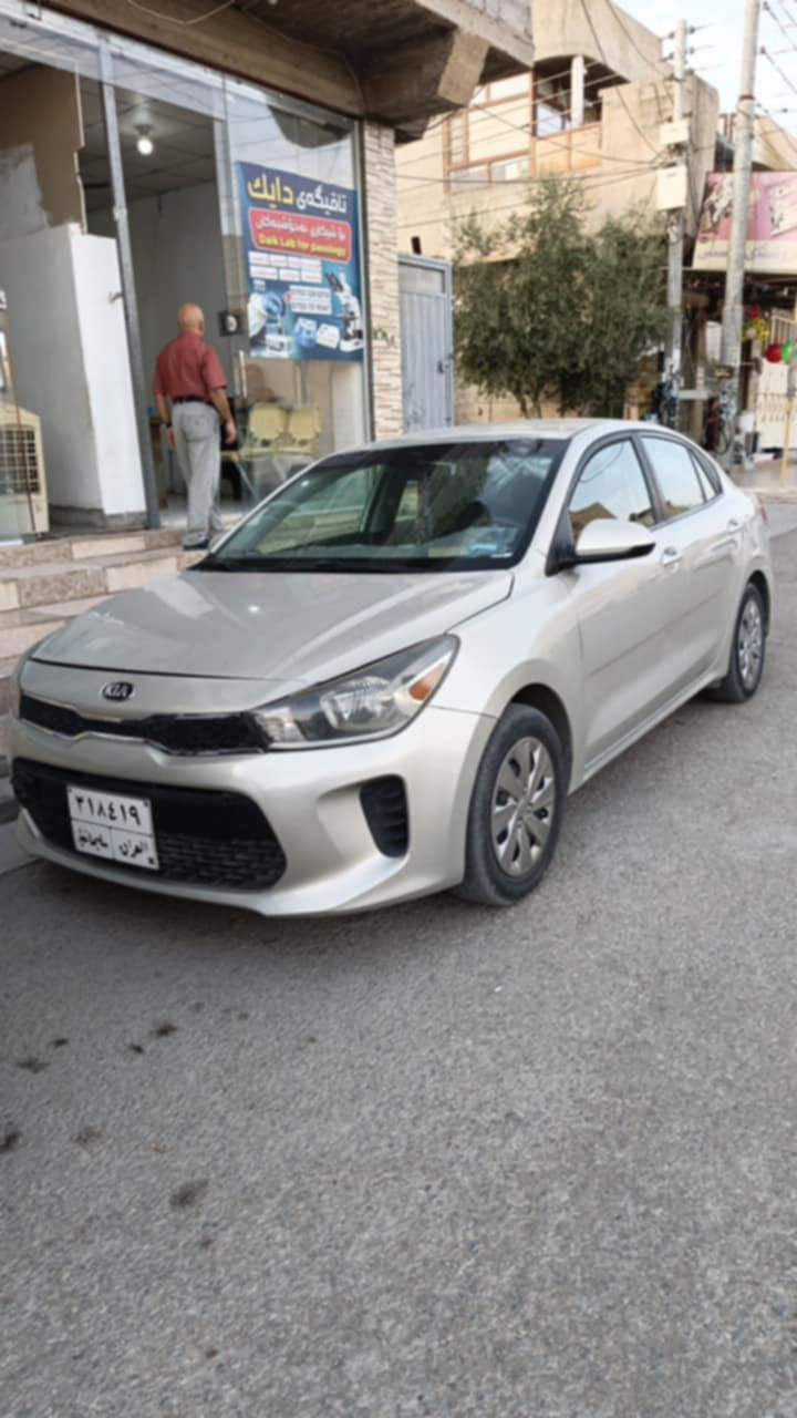 کیاڕیۆ مۆدئل ٢٠١٨
سەیارەکە ئەمریکیە بۆنیدو چەمەلۆخی بۆیاخە
سەنەوی ٣ڕۆژە بەسەر چوە
مواسەفاتی S 
گیڕ ئۆتۆماتیکو عادى
دوگمەی سپۆڕت 
نیزامی eco
تحدیدسورعەو سوکان ڤۆلیۆم 
گئڕو مەکینەو ساردوگەرم و تەقەورەقە بەشەرت 
٦٥هەزرامایل ڕۆشتوە سەیارەکە  
١٠٤گەلاو مامەڵەیەکی کەم 
***********
