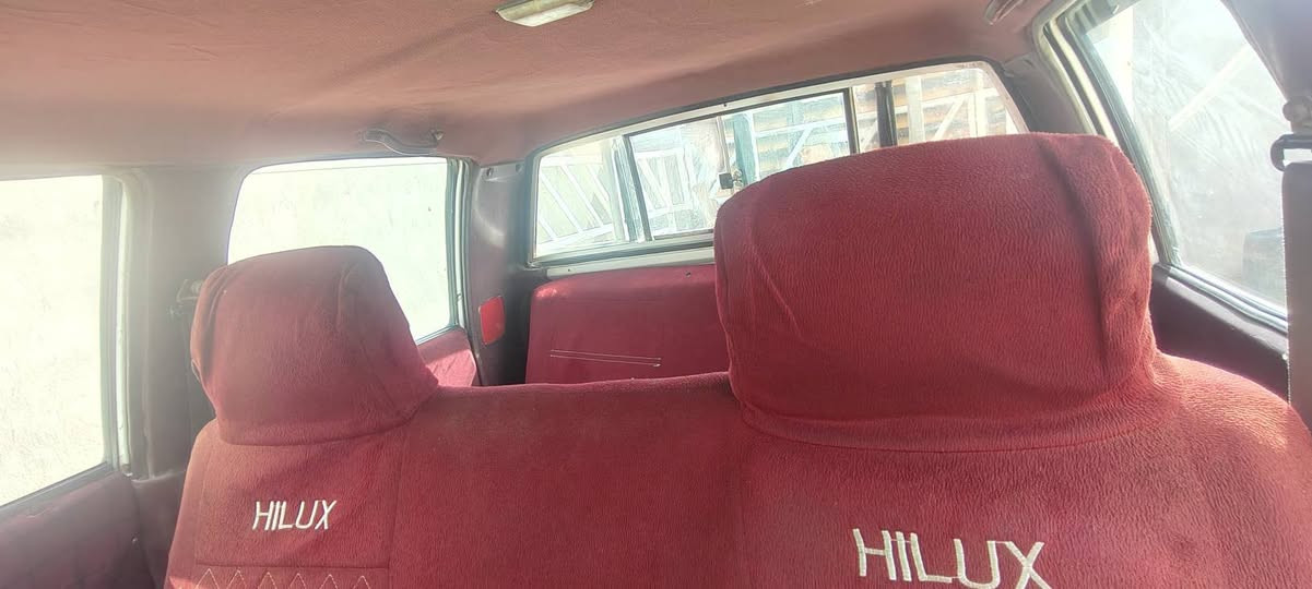 يالله سلام عليكم بيكم موديل 96 تحويل مباشر سيارة جاهزه حداديه بالباكيت تيارات برجستون بالباكيت مكينه كروسيدا حاويه  اكسن گير كلهن كفاله سياره بيها مكانات صبغ بسيطه للجماليه وبارد سعرها 55 وبيها مجال ***********
