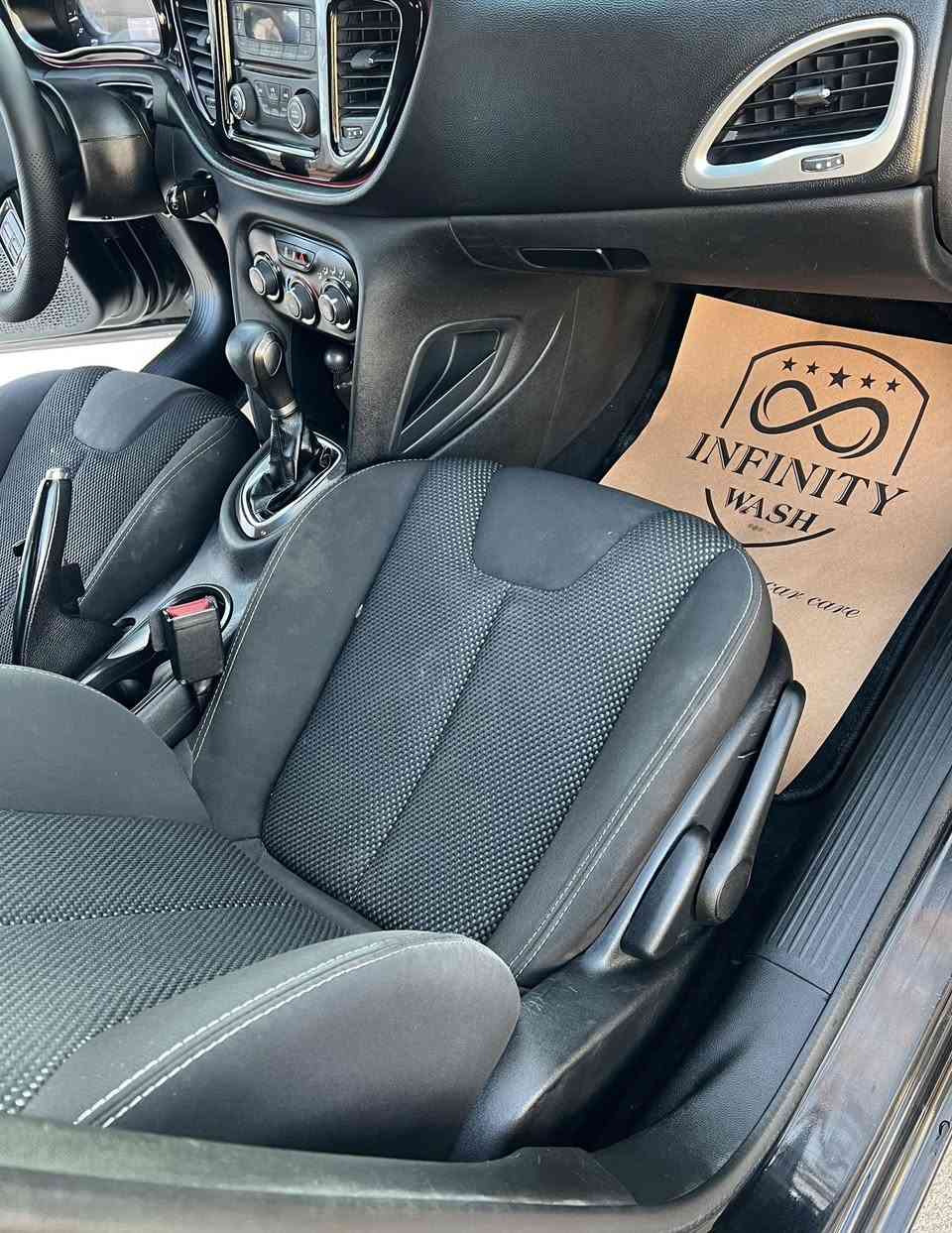 دوج دارت ٢٠١٦
بدون صبغ 
محرك ٢٤٠٠
تخم تايرجديد
سنويه جديد ٢٠٢٨
هزه جديد
رقم سليمانيه
مكان سليمانيه
سعر ١٠٥ ورقه بيها مجال
واتساب ***********
