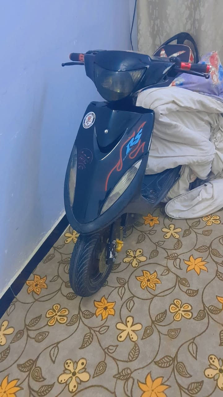 السلام عليكم شباب دراجه ماكس عدله ٦٠٠ او بيها مجال رقم ***********
