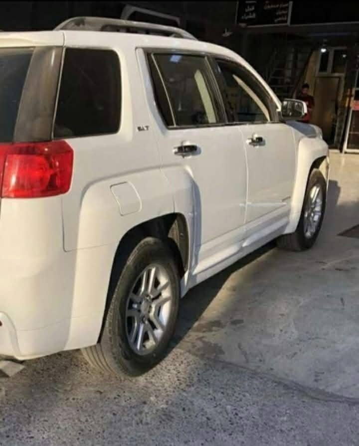 سياره جمسي تيران
فئة SLT

موديل 2013

محرك 4 سلندر / 2400

رقم دولي بغداد هزه و سنويه جديده لل2030

مكان السياره بنجف

5 راكب

بانوراما فتحة سقف

تحكمات ستيرن

شاشة لمس 🖥️.

دواخل نضيفة

الكشر نضيف

باتري جديد

الكشنات جلد بل كامل

كير بحالة جداً ممتازة

السياره نضيفه و حلوه على وضع الصور

بيها بارد مكانين

بيها تكحيل قليل

للإستفسار واتساب

او الاتصال

على الرقم 

*********** 

السعر 98 $ ورقه بيه مجال بسيط علما اني مكلف بلنشر يرجى الاتصال على الرقم اعلاه
