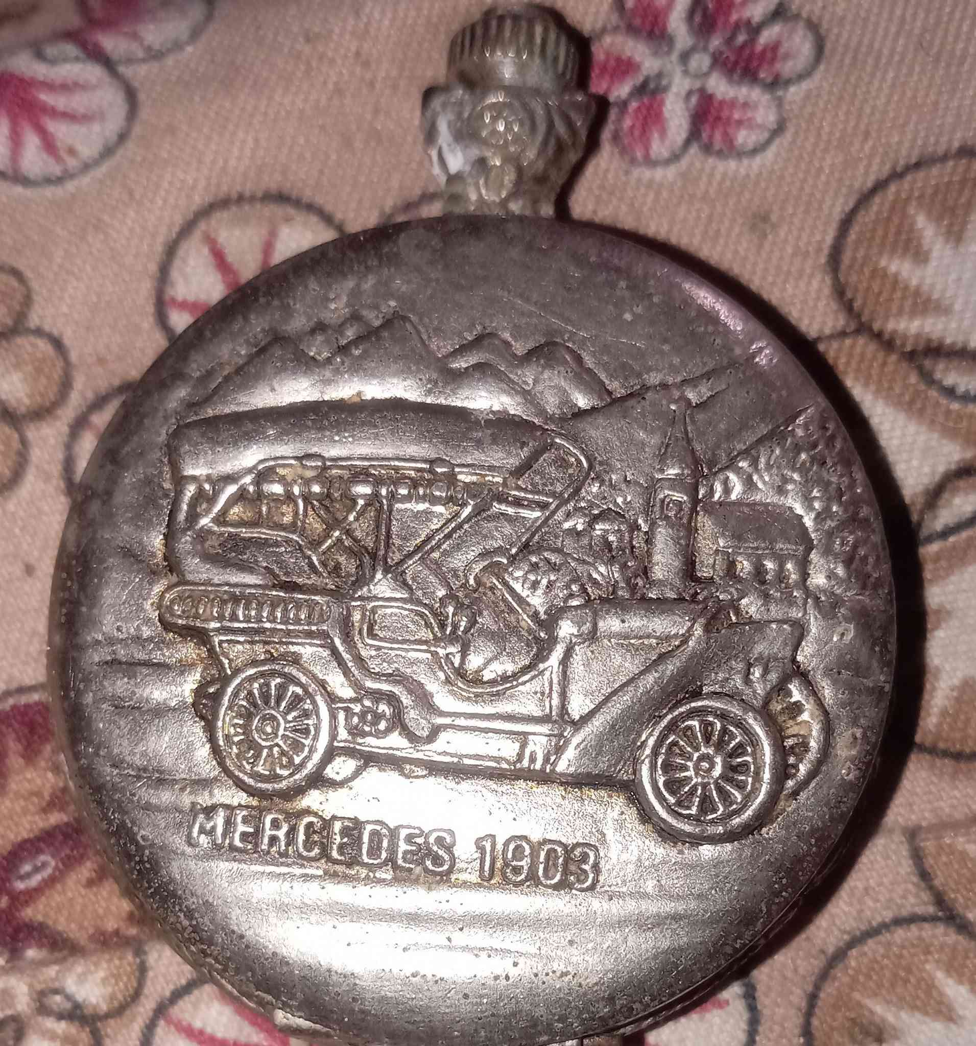 من رخصت مدير المجموعه ساعه قديمة ماعرف سعرهة للبيع يكون السعر مزاد شكد يوكف المزاد علما سنه الصنع 1903


**إذا كنت صاحب هذا الإعلان وتريد حذفه لأي سبب، رجاءا أرسل رسالة إلى الدعم الفني**