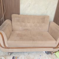 تخم 7 مقاعد تركي يرادله غسله مكان كاظميه 07705593702 السعر 100 الف