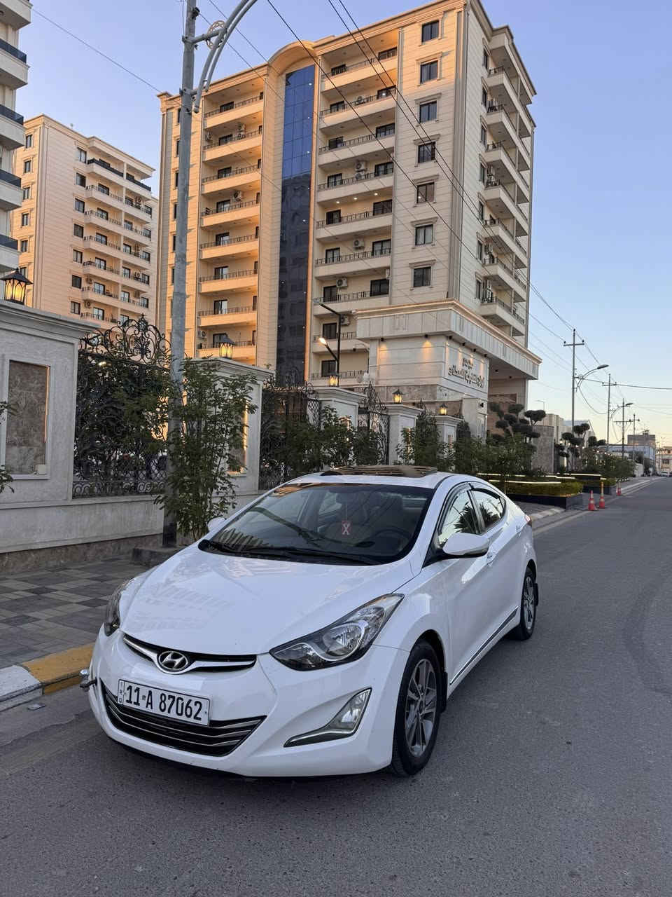 شبابنا الطيبين افتح الفيديو حتى تعرف كل تفاصيل السياره لانو أنتوا أصحاب طريق بعيد والنجاة في الصدق 
النترا 2013 فول بصمه أبواب وتشغيل وصندوق خليجي اشاير بالمري حساسات بالدعاميه شاشه وكامره
تبريد جديد ادامه كامله بلكات مكينه 1800دوش المرغوب نورلات فيت بم كلها جديد سياره كولش نظيفه بالعافيه على الي ياخذها مكفوله من الحادث اكو صبغ بدون قطرة معجون بالجاملغ الأمامي وساحب وياه شيء بسيط جداً من الباب توحيد لون البجم كبس شركه 
مكانها الفلوجة 

السعر 116 

***********
***********
***********
