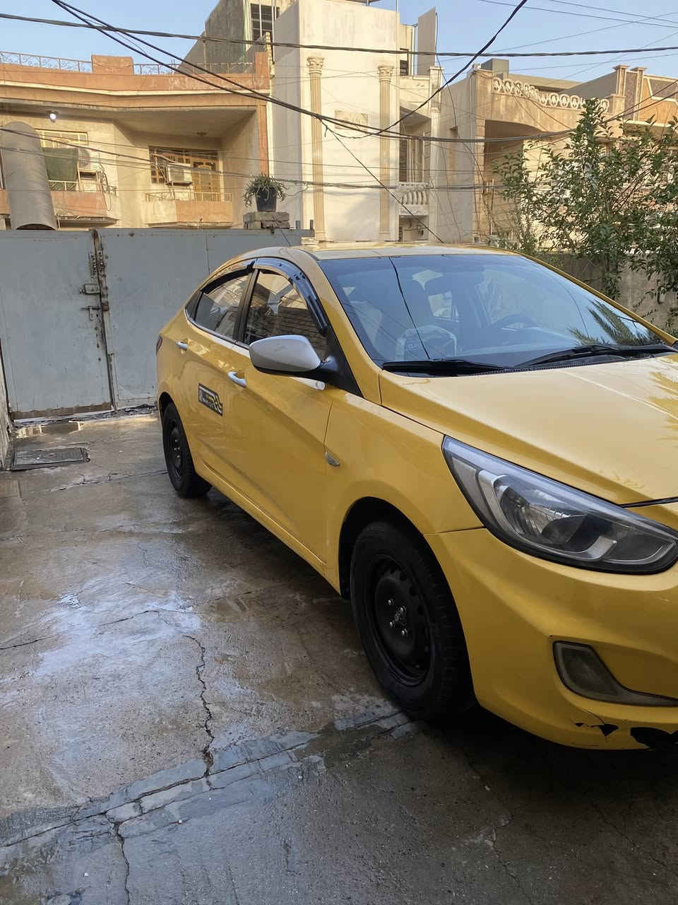 سلام عليكم اكسنت للبيع مديل 15 وارد خليجي مكينه 1600 دوش مكينه بلاديه كهربايات كله شغال بيه بس ضربيه بل دعاميه واضحه بل صوره تصلح فايبر رايده ب 93 مكان دوره ***********
