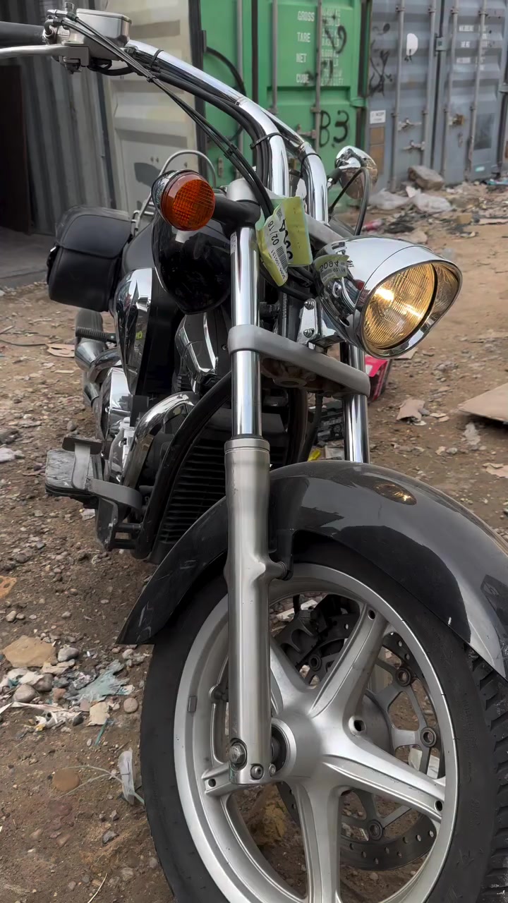 Honda vt 1300 ct 
دخول جديد 🔥🔥🔥

بيع بلتقد والاقساط 

توصيل الى جميع المحافظات 

رابطصفحة التلكرام للاكسسوارات والأدوات الاحتياطية 
https://t.me/center_adv

رابط صفحة الفيس بوك 
https://www.facebook.com/share/14HSzPrKdia/?mibextid=wwXIfr

رابط صفحة الانستكرام 
https://www.facebook.com/share/14HSzPrKdia/?mibextid=wwXIfr

رابط صفحة التيك توك 
https://www.tiktok.com/@adventures_center_iraq?_t=ZS-90fFNnnjYVs&_r=1

لوكيشن السنتر في google map

https://maps.app.goo.gl/
6iJC583La3yiEm3s8?g_st=ipc

اًوقات دوام السنتر يومياً

من الساعة 10 صباحاً الى 8 مساءً 

📞 المبيعات: ***********
🔧 الصيانة: ***********
📍 العنوان: بغداد – الكريعات – شارع النهر – قرب شارع 10.”
