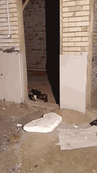 خلفه سيراميك متفرغ حالين شغل تتريس***********
