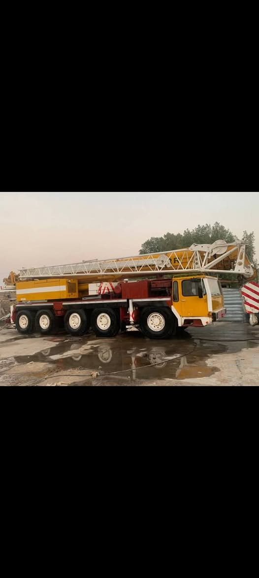 للبيع كرين البهير تسعين طن رقم وسنوية بصرة   مامشتغل بالعراق للأستفسار الأتصال على الرقم الآتي ***********
