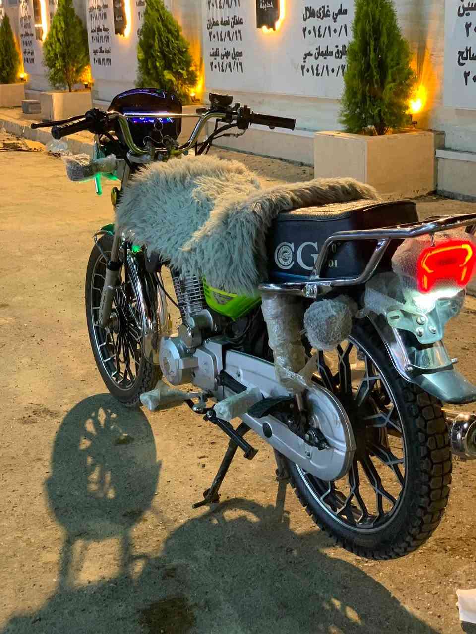 سلام عليكم  أعاده نشر. بسبب الوعود الكاذبه 
+تخفيض سعر سيفان. محرك 150 نضيفه. دراجه. وألك فحص. سعرها. 680 بيها مجال


**إذا كنت صاحب هذا الإعلان وتريد حذفه لأي سبب، رجاءا أرسل رسالة إلى الدعم الفني**